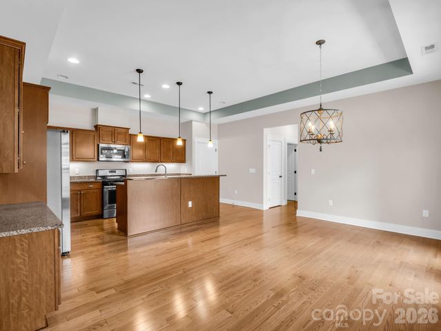 595 Summerfield Place, Flat Rock, NC 28731