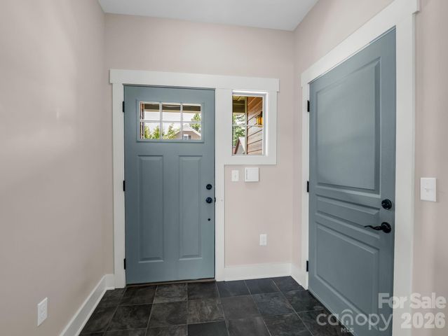 595 Summerfield Place, Flat Rock, NC 28731