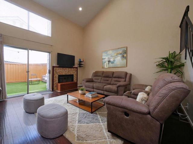 5535 Civic Terrace Avenue, Newark, CA 94560