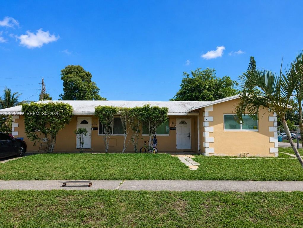 1621 NW 52nd Avenue, Lauderhill, FL 33313