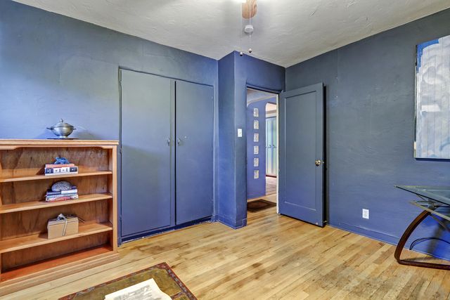 2710 Hyder Avenue SE, Albuquerque, NM 87106