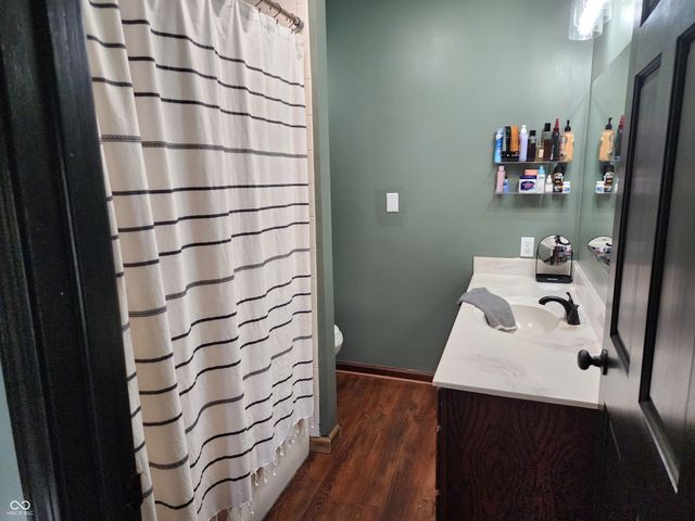 213 Dunn Drive, Trafalgar, IN 46181