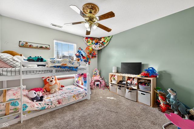 213 Dunn Drive, Trafalgar, IN 46181