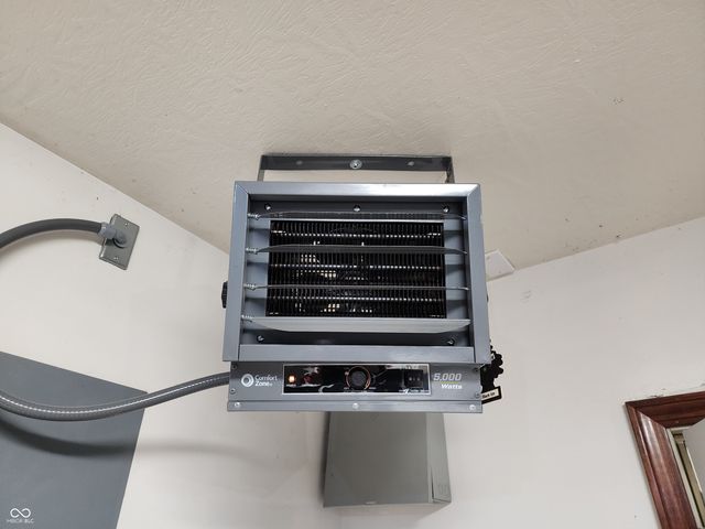 213 Dunn Drive, Trafalgar, IN 46181