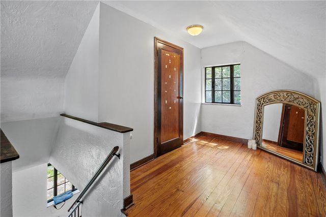 2214 Laketon Rd, Wilkinsburg, PA 15221