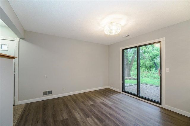 11574 Carriage Court, Eden Prairie, MN 55344