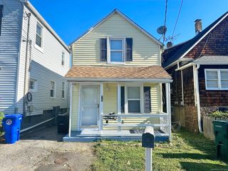 62 Roosevelt Avenue, Stratford, CT 06615