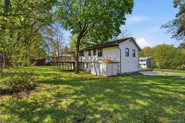 400 S Little Tor Road, New City, NY 10956