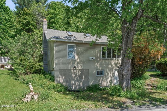 262 Lake Road, Berne, NY 12023