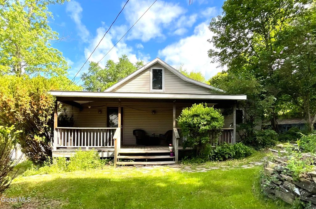 262 Lake Road, Berne, NY 12023