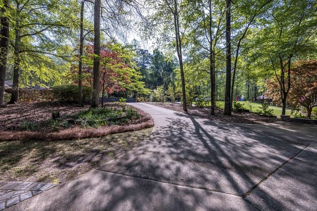 5 Minuteman Court, Midland, GA 31820