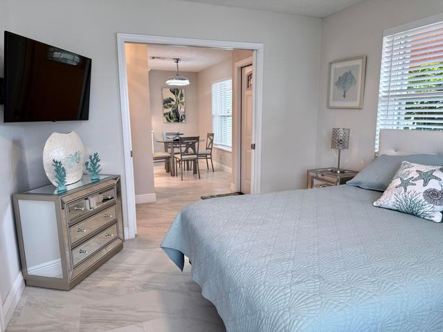 1260 NW 20th Avenue 201, Delray Beach, FL 33445