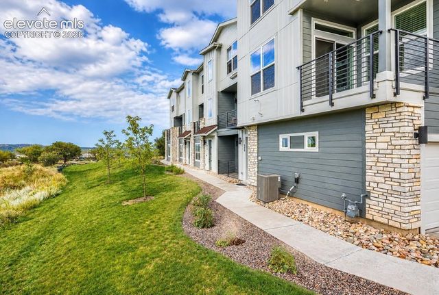 930 Hook Grove, Colorado Springs, CO 80907