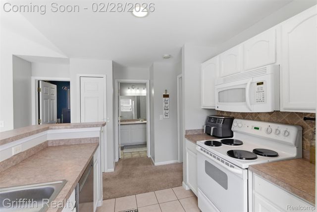 636 Olde English Circle, Howell Township, MI 48855