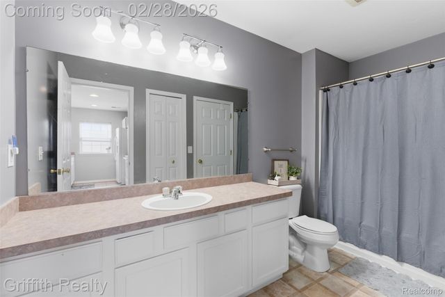 636 Olde English Circle, Howell Township, MI 48855