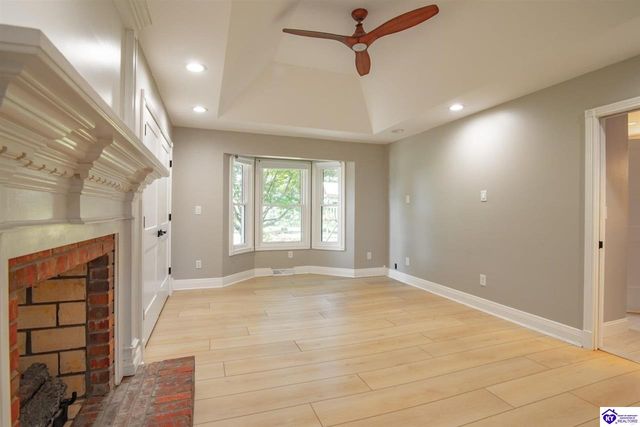 119 Fairway Drive, Hodgenville, KY 42748