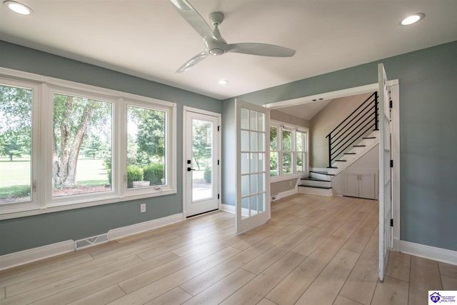 119 Fairway Drive, Hodgenville, KY 42748