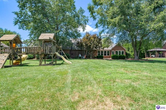 119 Fairway Drive, Hodgenville, KY 42748