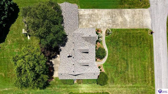 119 Fairway Drive, Hodgenville, KY 42748