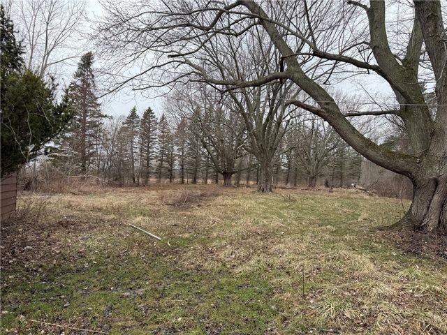 3912 Long Bridge Road, Albion, NY 14411