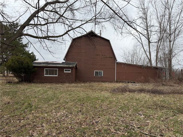 3912 Long Bridge Road, Albion, NY 14411