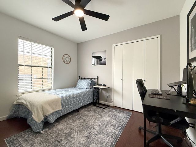 6828 Younger Drive, The Colony, TX 75056