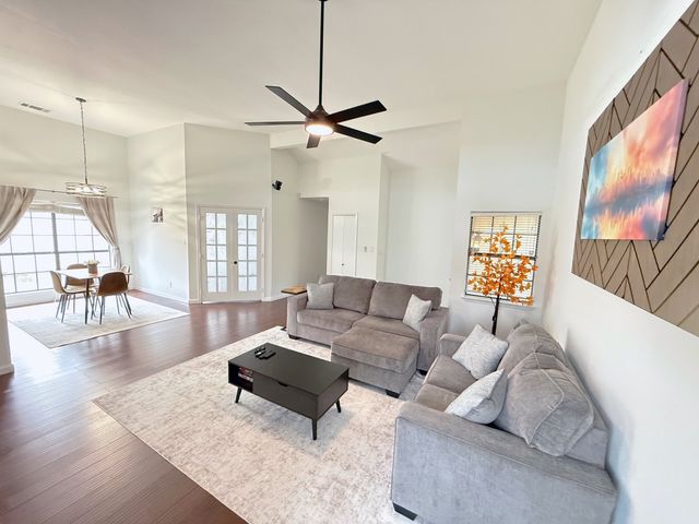 6828 Younger Drive, The Colony, TX 75056