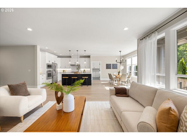 14551 Sw 153RD Ave, Portland, OR 97224