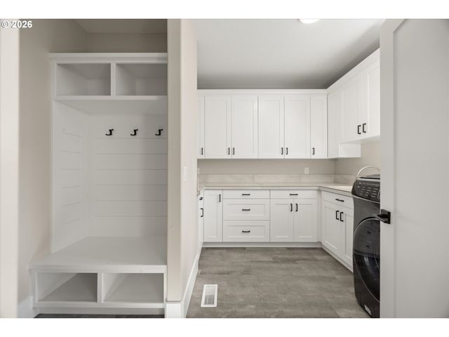 14551 Sw 153RD Ave, Portland, OR 97224