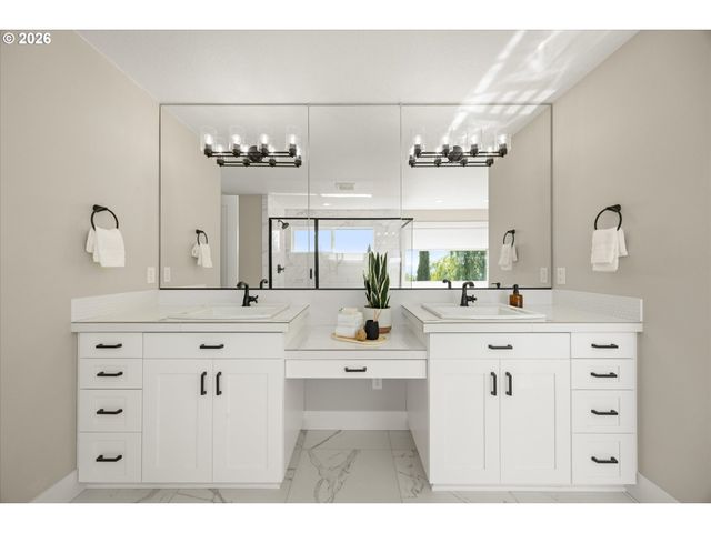 14551 Sw 153RD Ave, Portland, OR 97224
