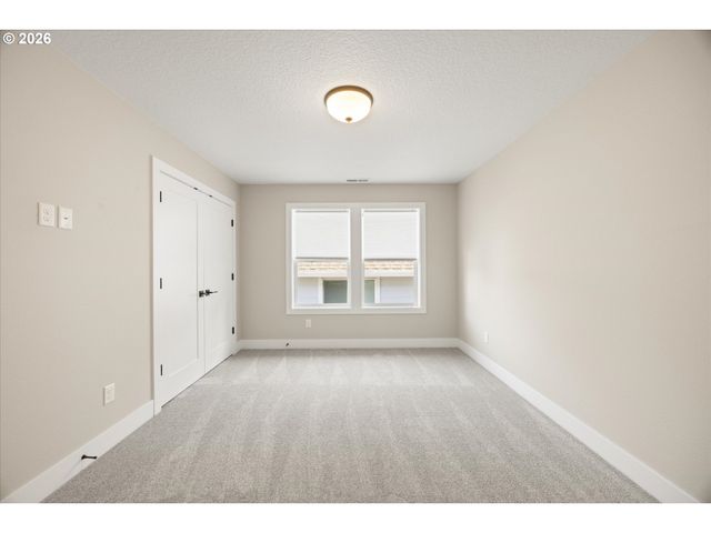 14551 Sw 153RD Ave, Portland, OR 97224