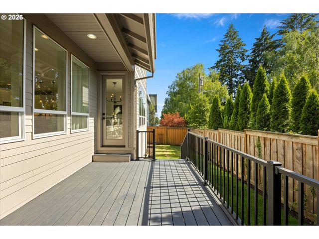 14551 Sw 153RD Ave, Portland, OR 97224