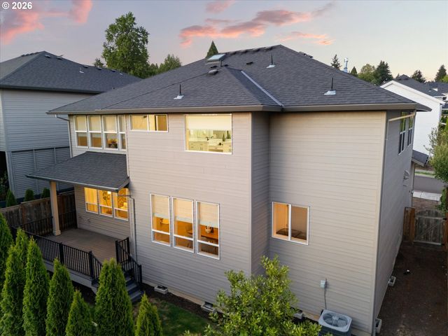 14551 Sw 153RD Ave, Portland, OR 97224