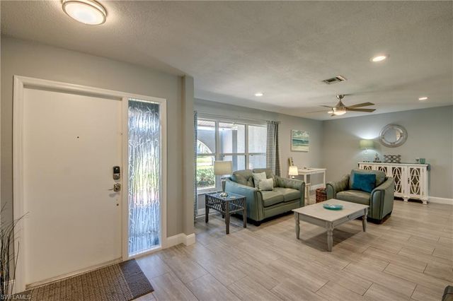 4532 SW 1st PL, Cape Coral, FL 33914