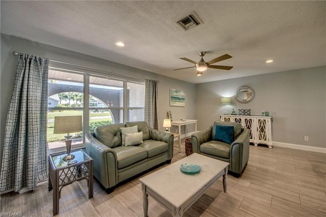 4532 SW 1st PL, Cape Coral, FL 33914