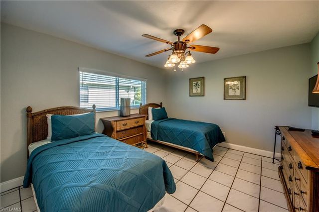4532 SW 1st PL, Cape Coral, FL 33914