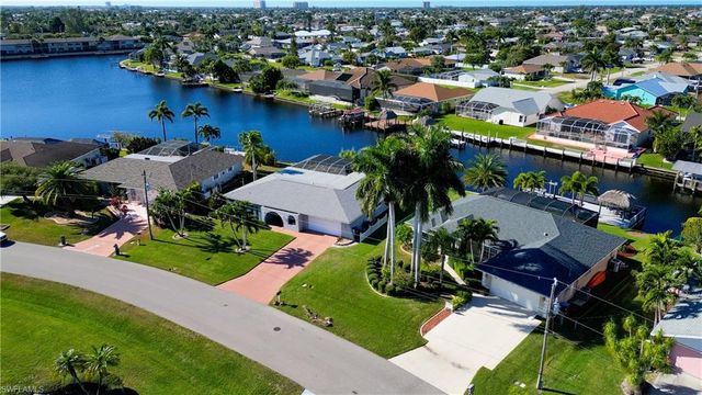 4532 SW 1st PL, Cape Coral, FL 33914