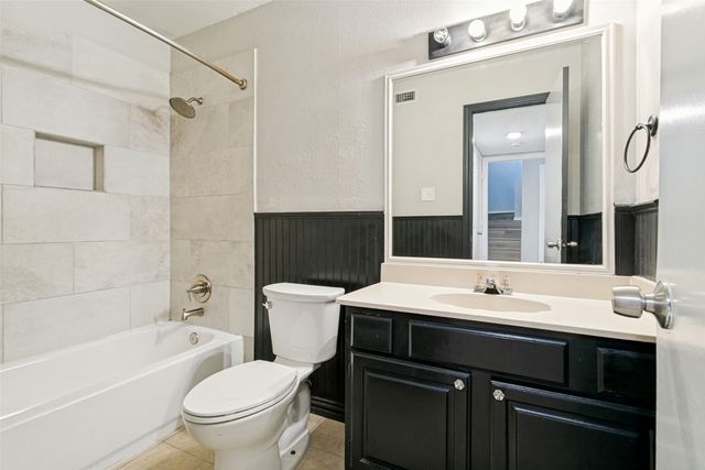 1712 E Peters Colony Road, Carrollton, TX 75007