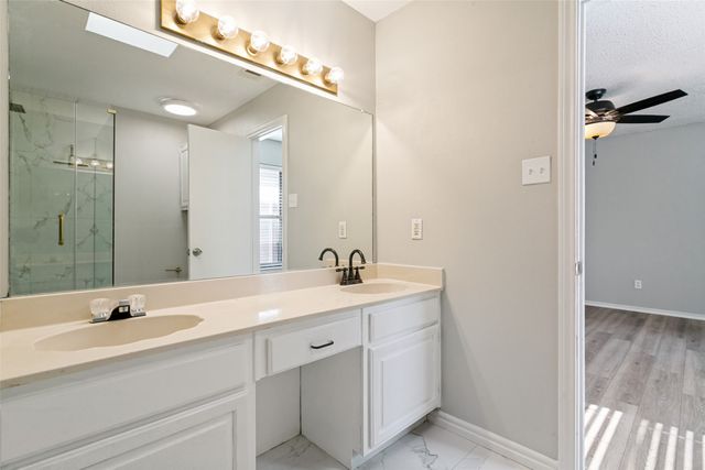 1712 E Peters Colony Road, Carrollton, TX 75007