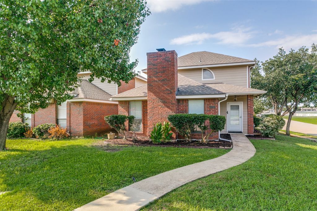 1712 E Peters Colony Road, Carrollton, TX 75007