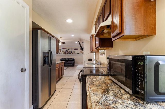 11203 Rousseau Drive, Houston, TX 77065