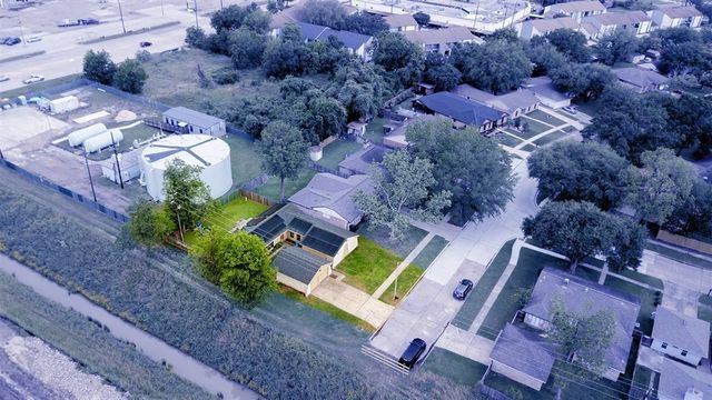 11203 Rousseau Drive, Houston, TX 77065