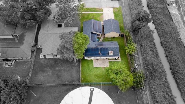 11203 Rousseau Drive, Houston, TX 77065