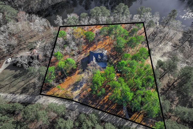 3070 Hackamore Drive, Warrenville, SC 29851