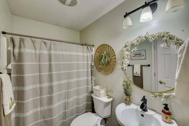 3070 Hackamore Drive, Warrenville, SC 29851