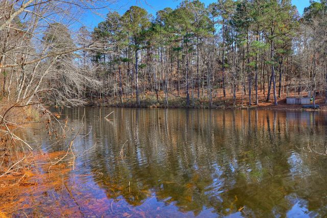 3070 Hackamore Drive, Warrenville, SC 29851