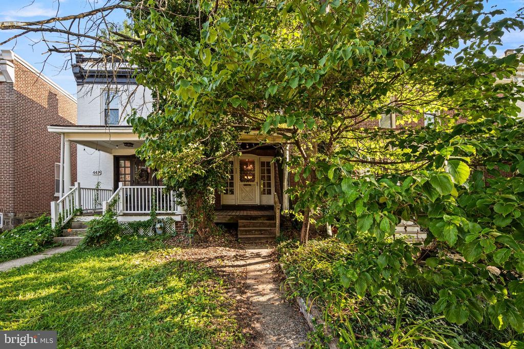 445 W BALTIMORE AVE, Media, PA 19063