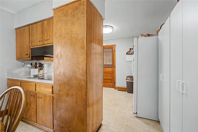 5607 Greencrest Drive, Dayton, OH 45432