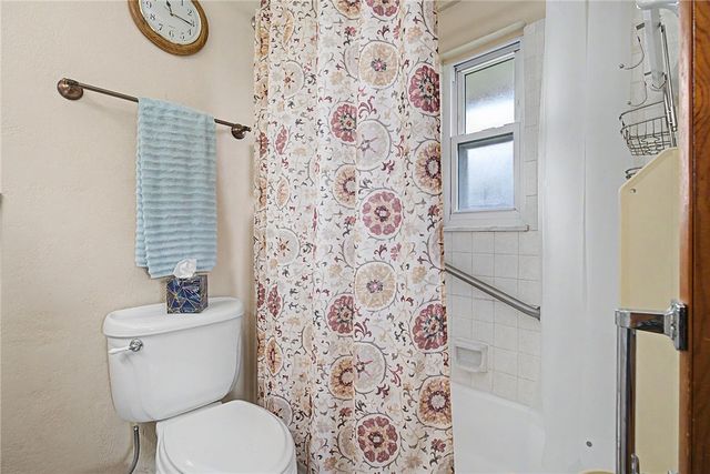 5607 Greencrest Drive, Dayton, OH 45432