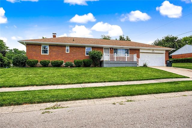 5607 Greencrest Drive, Dayton, OH 45432